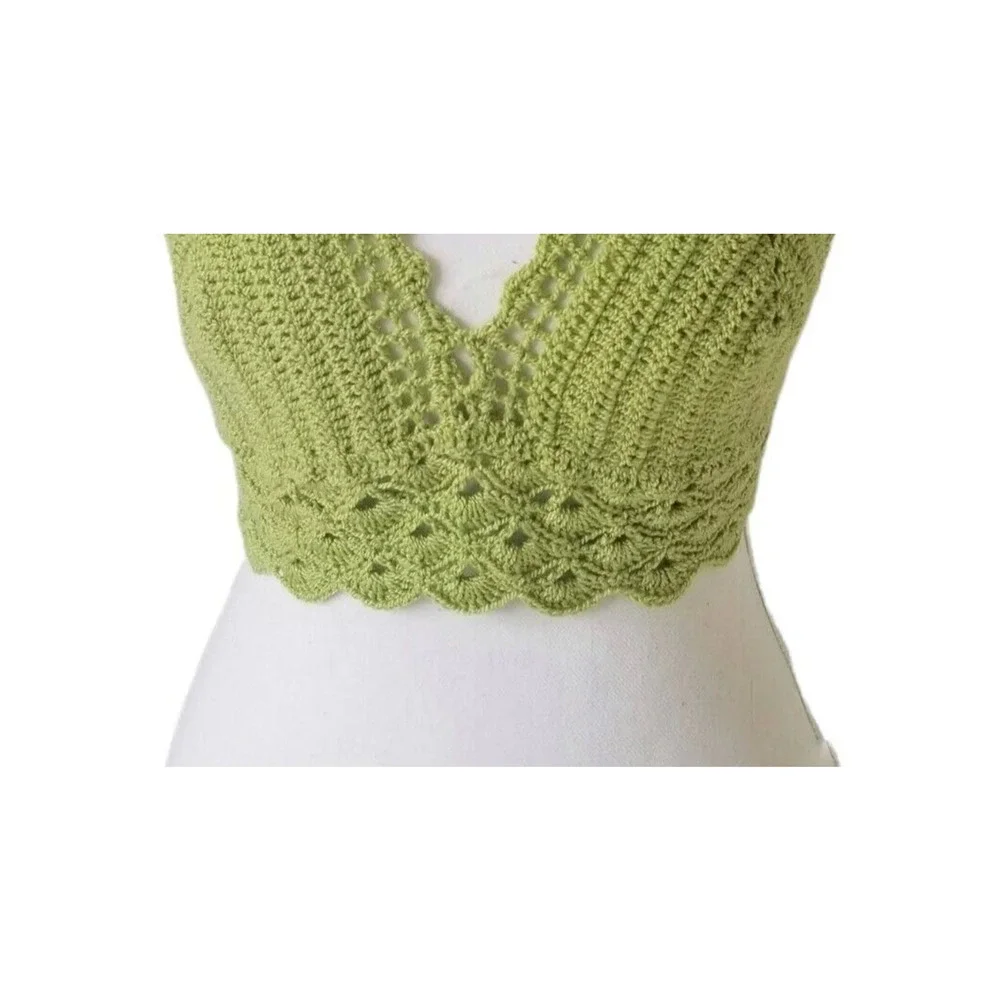Handmade Crochet Halter Crop Top! - Size M